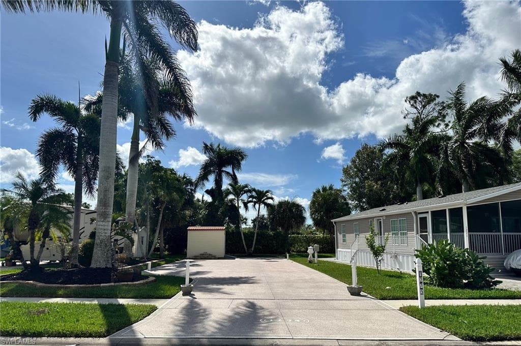 1275 Silver Lakes BLVD photo 1 of 11