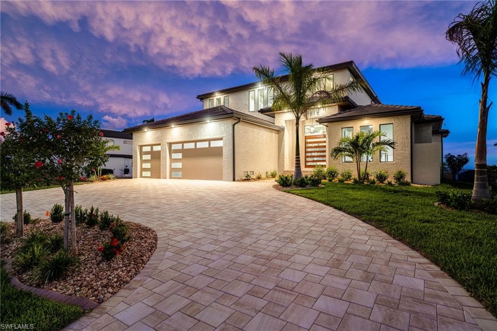 1024 Dolphin DR photo 1 of 48