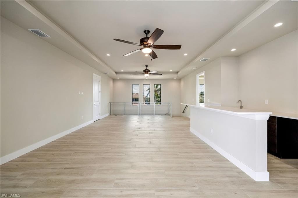 1024 Dolphin DR photo 10 of 48