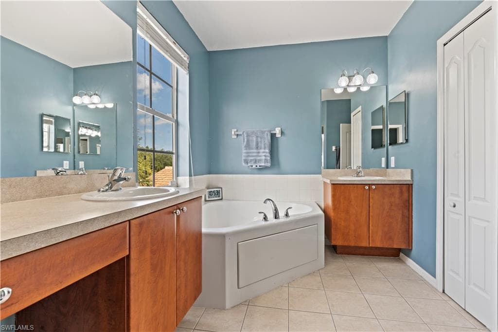 1117 Amber Lake CT photo 28 of 42