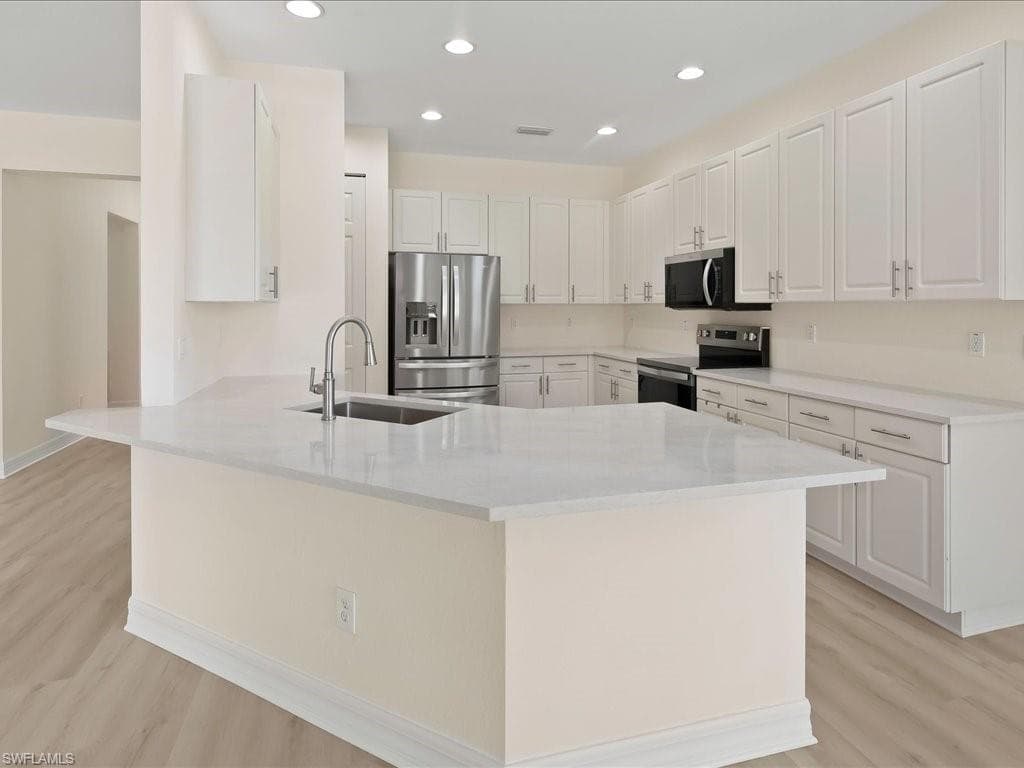 6491 Marbella DR photo 12 of 41