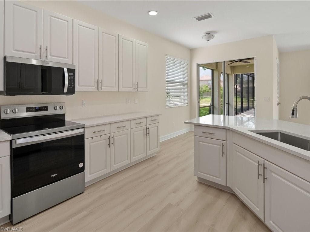 6491 Marbella DR photo 14 of 41