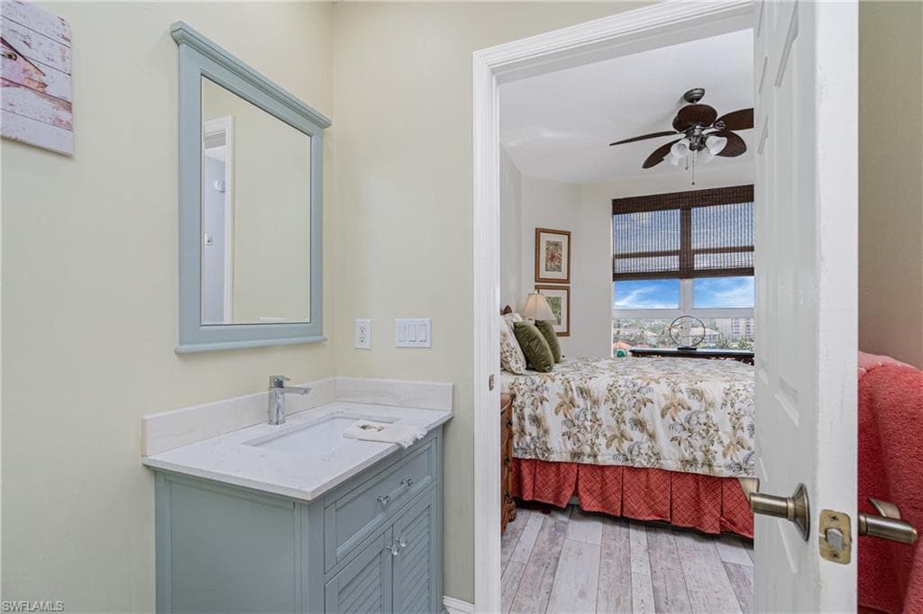 3313 Sunset Key CIR 701 photo 35 of 50