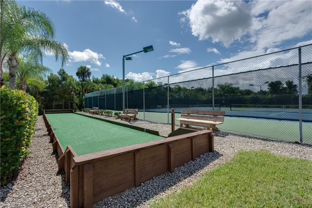 Bocce Ball