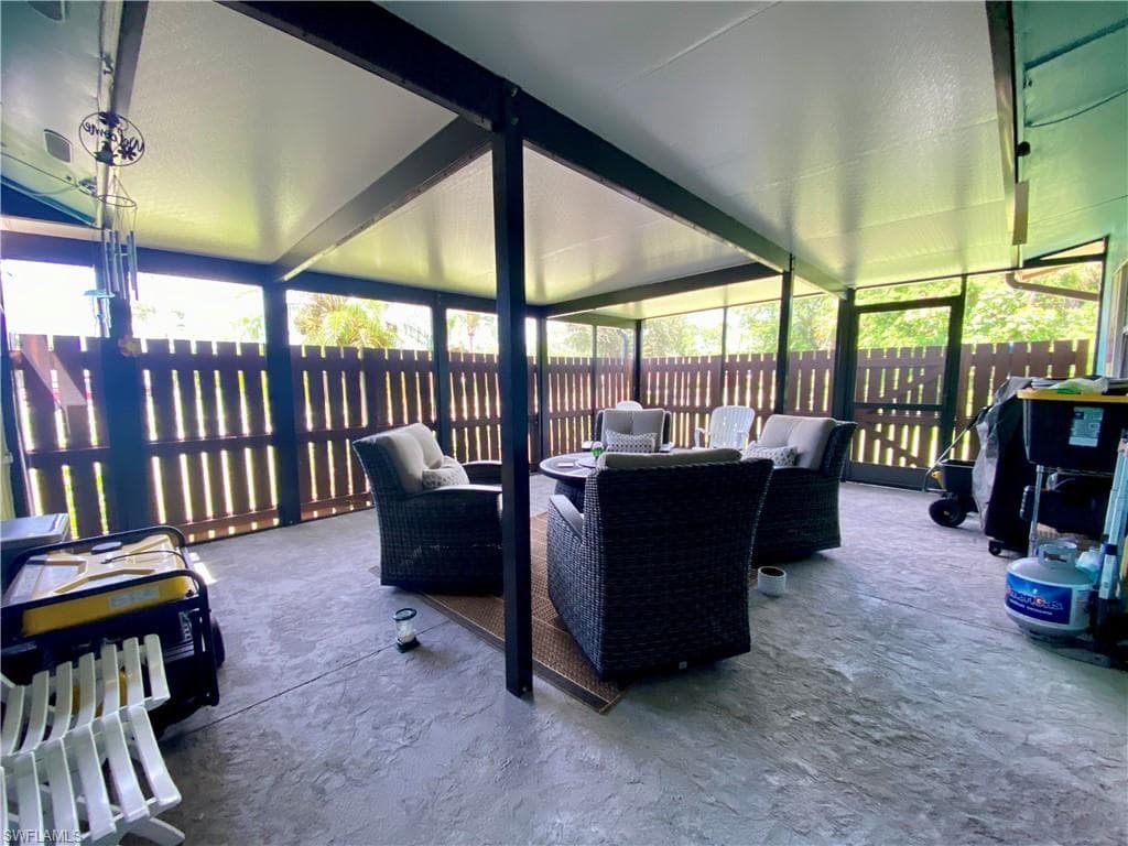 Lanai