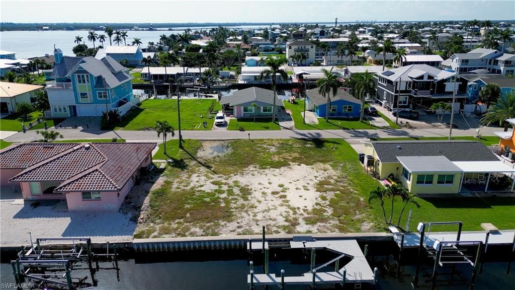2864 TRIGGERFISH ST photo 11 of 12