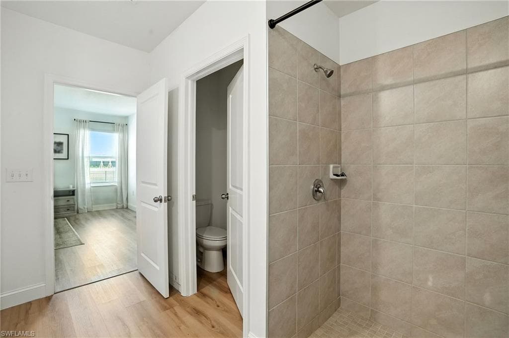 17765 Paradiso WAY photo 21 of 38