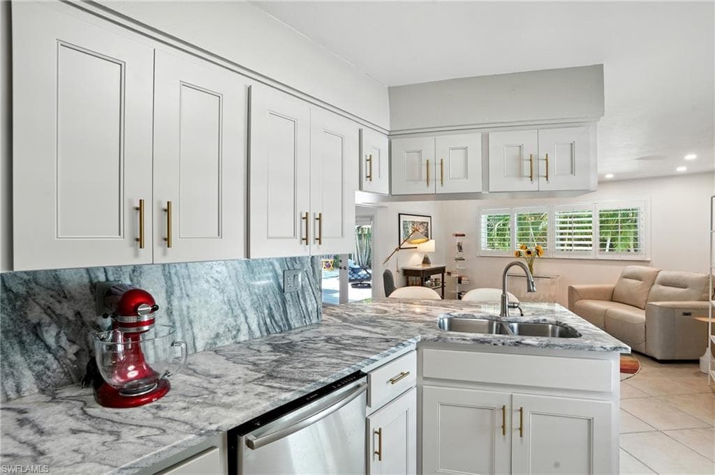 1131 Milano DR photo 12 of 42
