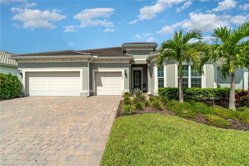 17583 Winding Oak LN photo 4 of 45