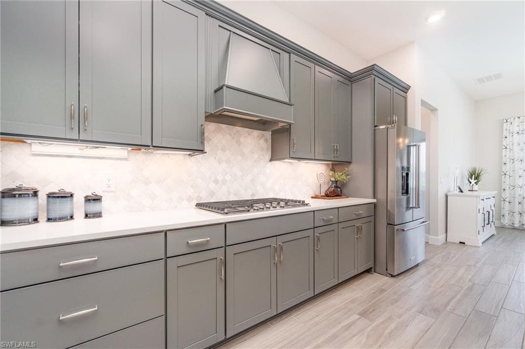 17583 Winding Oak LN photo 8 of 45