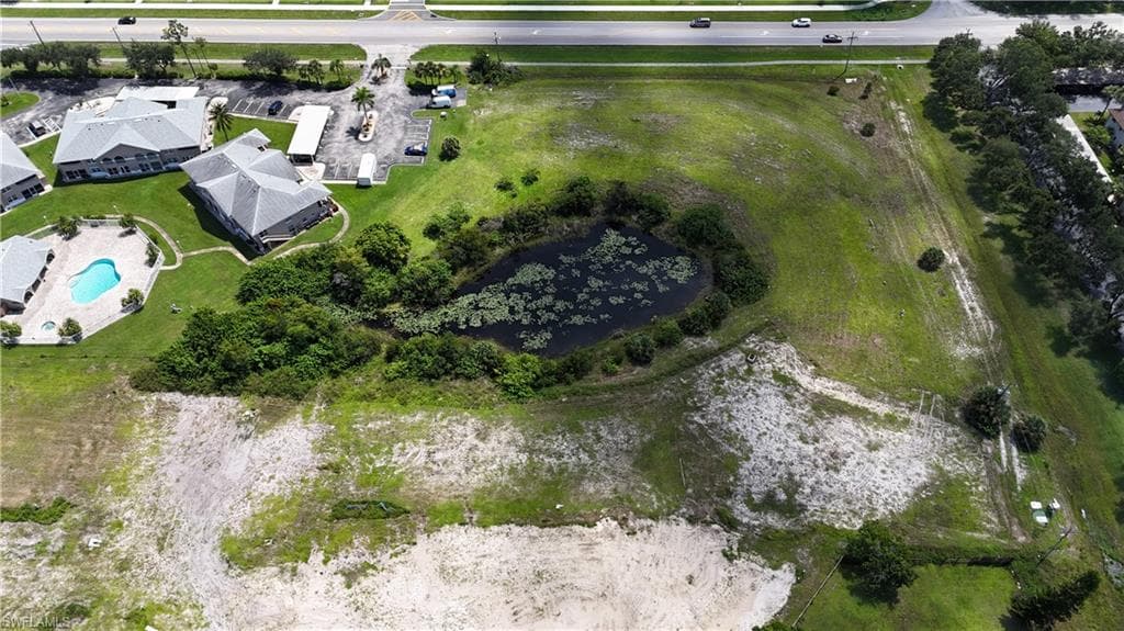 View of property location featuring a large body of water