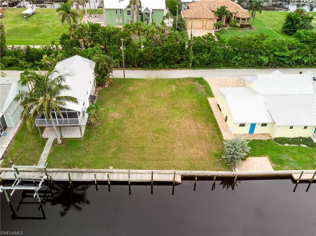 16220 Antigua WAY photo 2 of 8