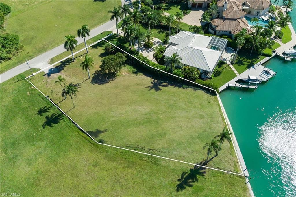 1028 Inlet DR photo 11 of 13