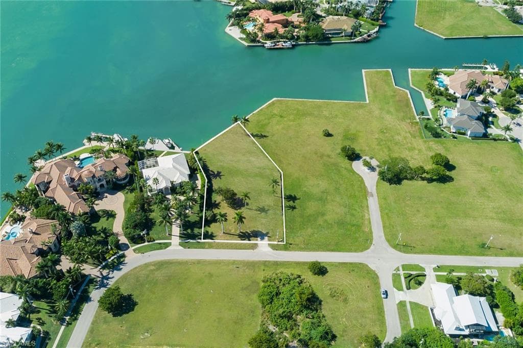 1028 Inlet DR photo 8 of 13