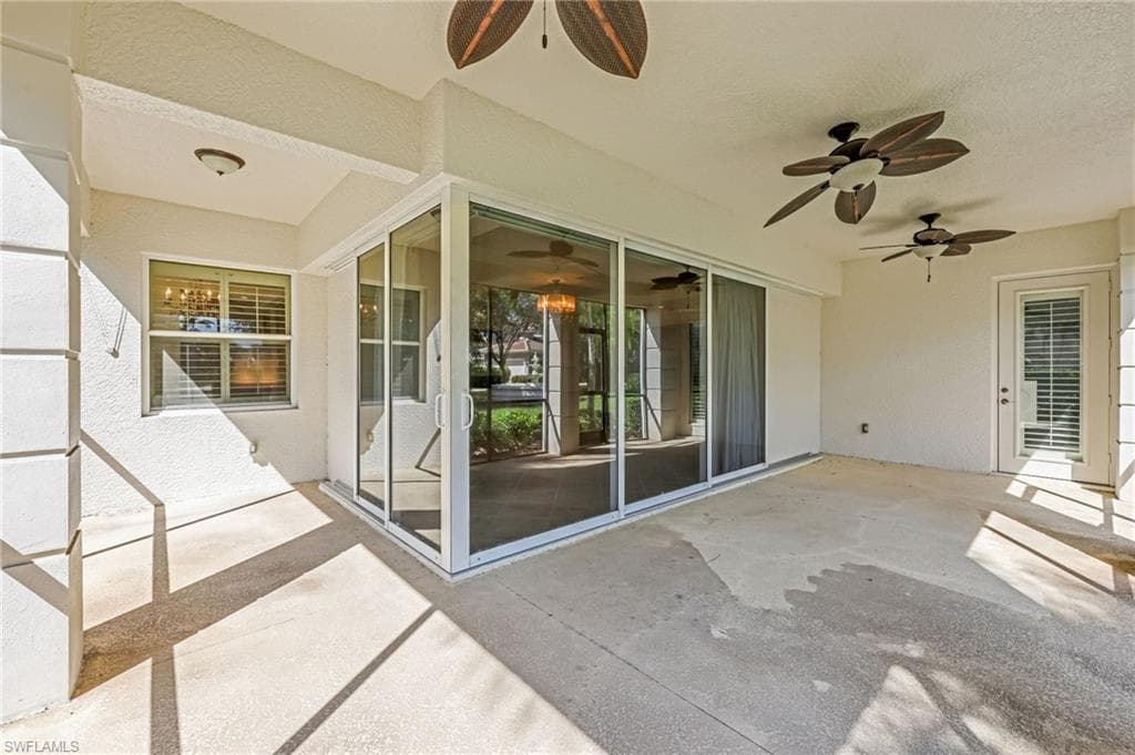 545 Avellino Isles CIR 102 photo 26 of 30
