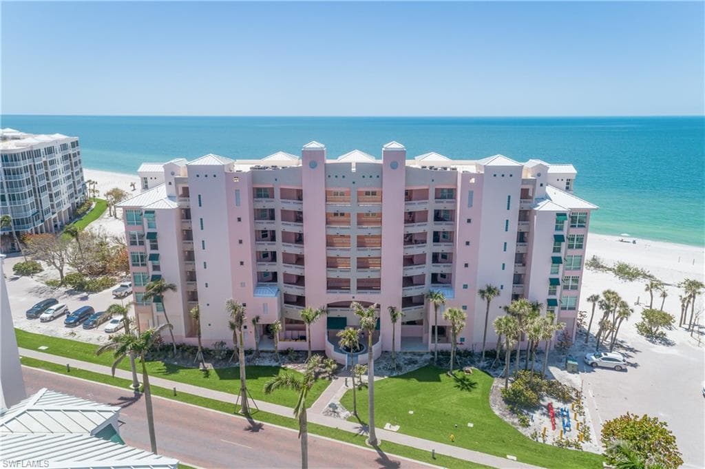 263 Barefoot Beach BLVD PH2 photo 27 of 47