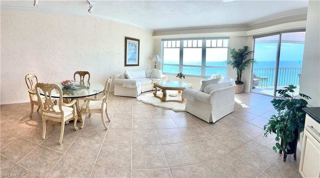 257 Barefoot Beach BLVD 502 photo 6 of 39