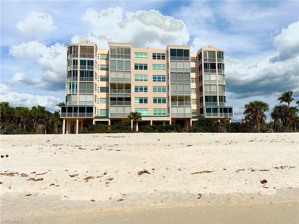 257 Barefoot Beach BLVD 502 photo 31 of 39