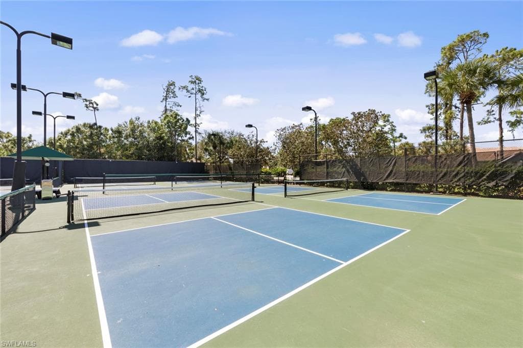10135 Colonial Country Club BLVD 1208 photo 28 of 36