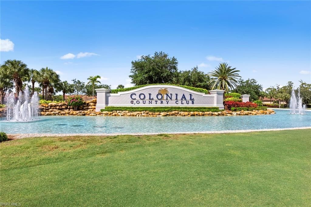 10135 Colonial Country Club BLVD 1208 photo 24 of 36