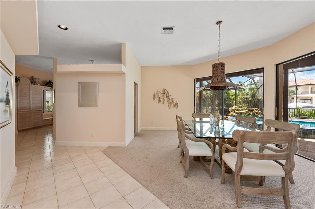1535 Caxambas CT photo 12 of 38
