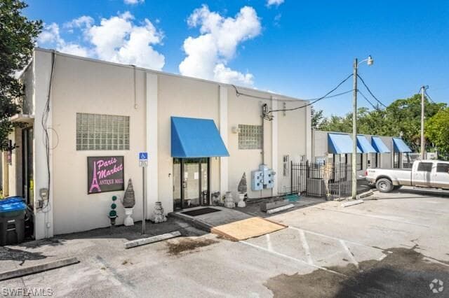 1357 Tamiami TRL photo 12 of 12