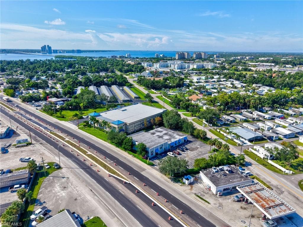 1357 Tamiami TRL photo 5 of 12