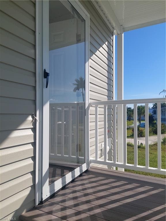 Side entry door