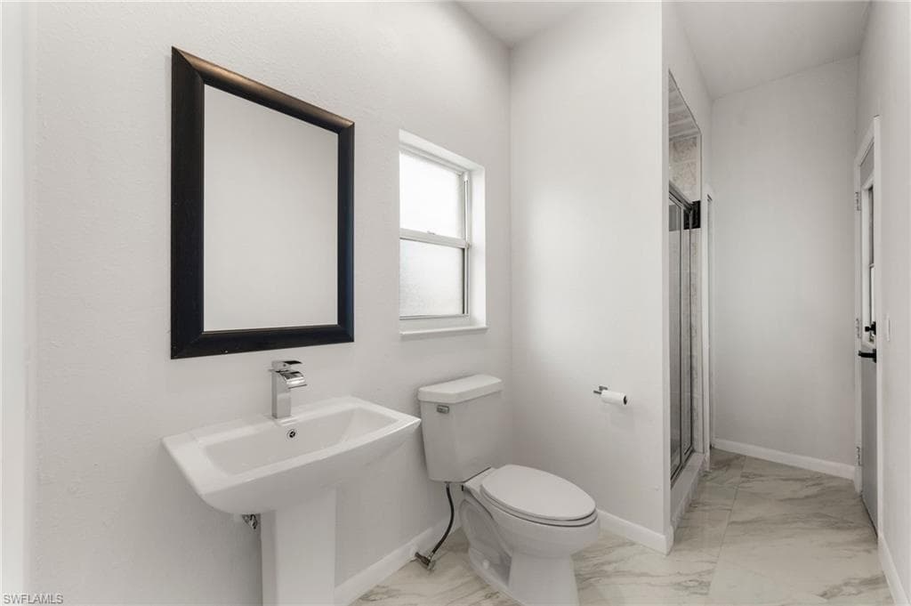 Bathroom #4