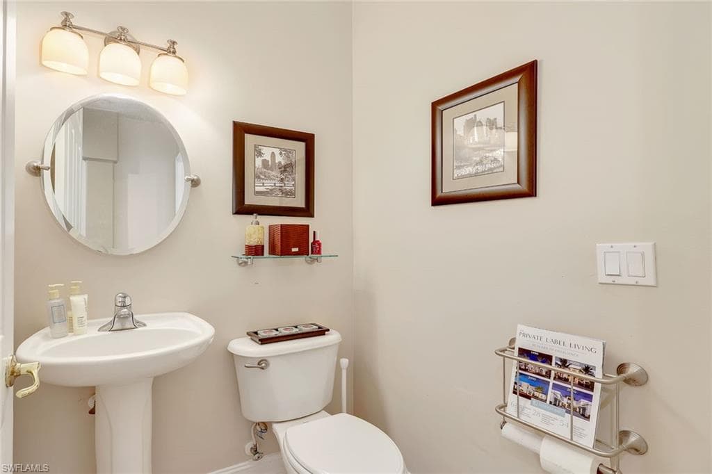 14611 Indigo Lakes CIR photo 27 of 32