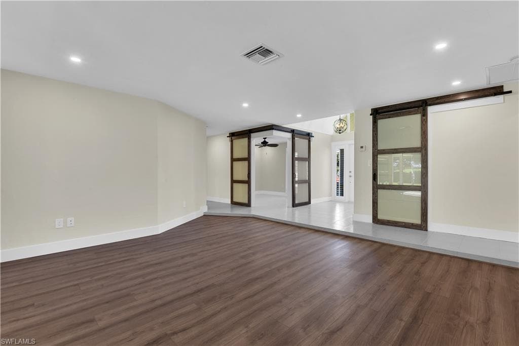 491 Cypress WAY E photo 12 of 42