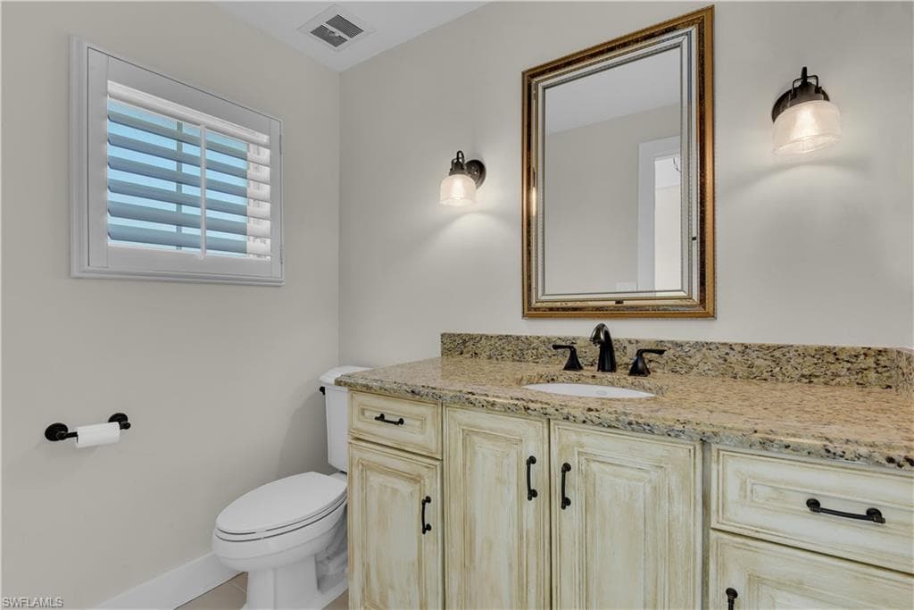 491 Cypress WAY E photo 34 of 42