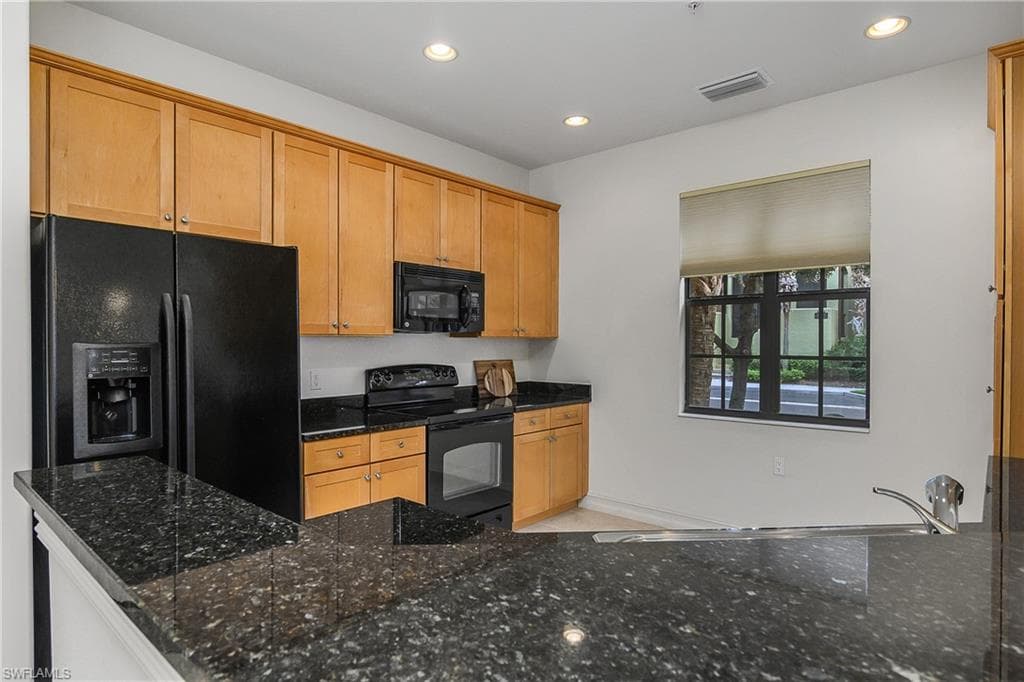 9095 Covina DR S 6801 photo 16 of 43