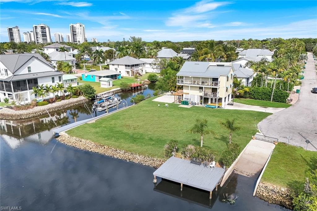 Oversized point lot with 2 boat docks and private ramp