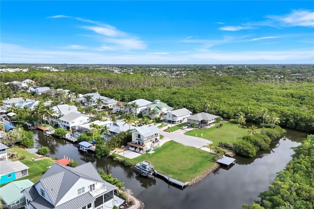 1277 Grand Canal DR photo 14 of 32