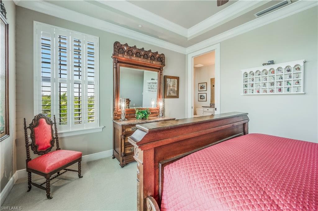 Notice the double crown & mini Plantation shutters.