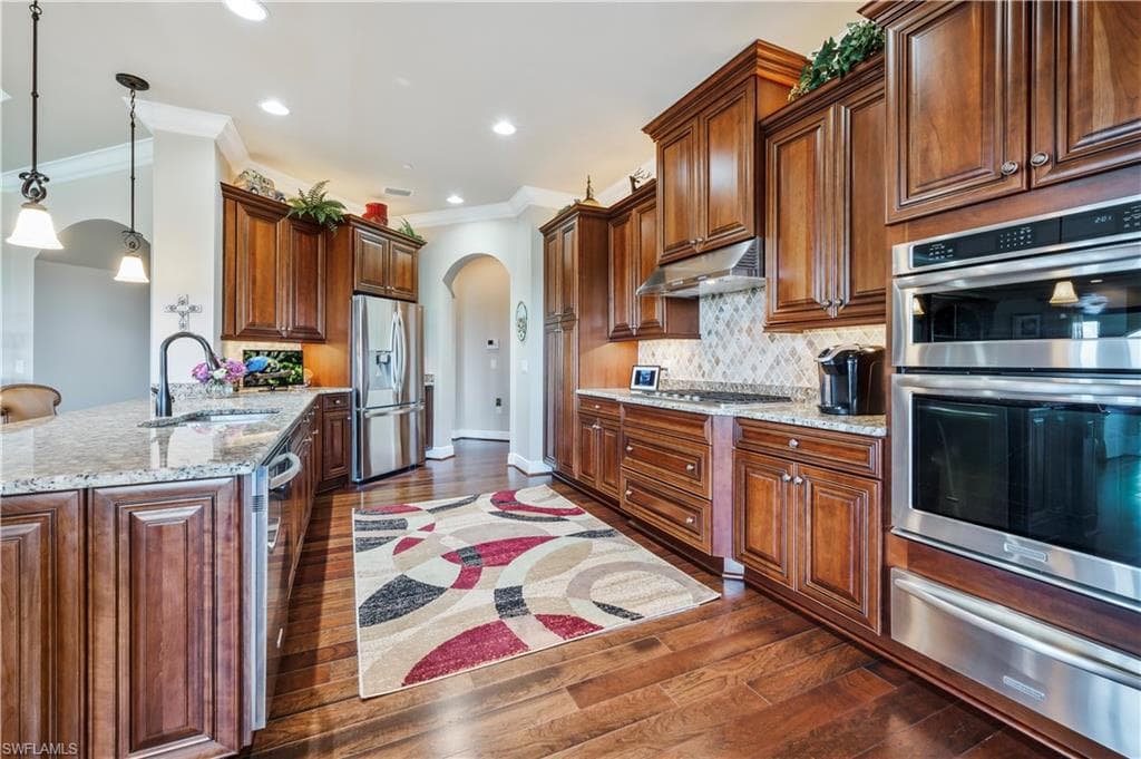 Wall ovens plus a warming drawer