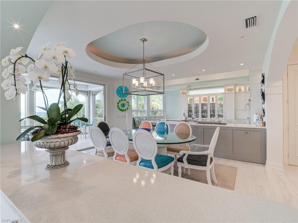 16770 Captiva DR photo 17 of 50