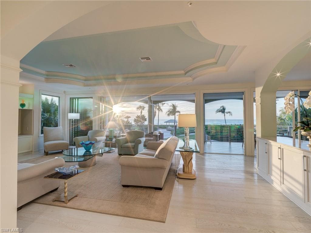 16770 Captiva DR photo 9 of 50