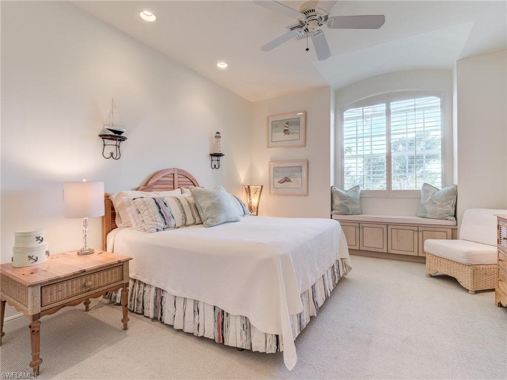 16770 Captiva DR photo 33 of 50