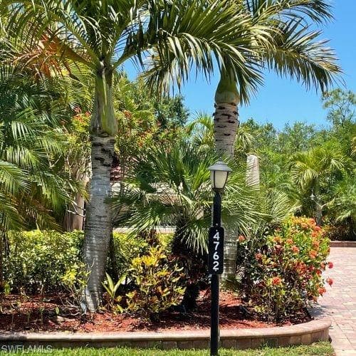 4762 Southern Breeze DR photo 4 of 6