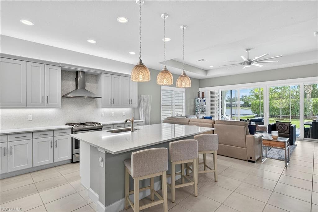 Quartz countertop AND BACKSPLASH!