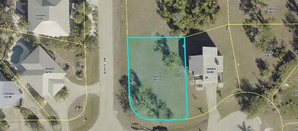 Map of property location featuring property parcel outlined