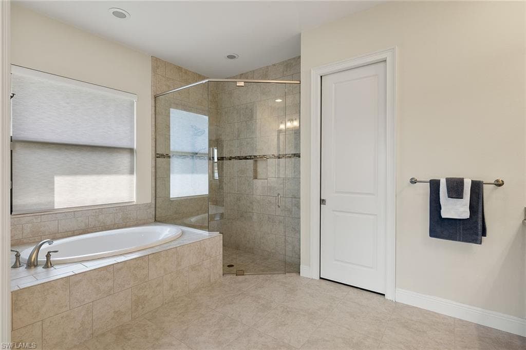 12454 Lockford LN photo 15 of 46