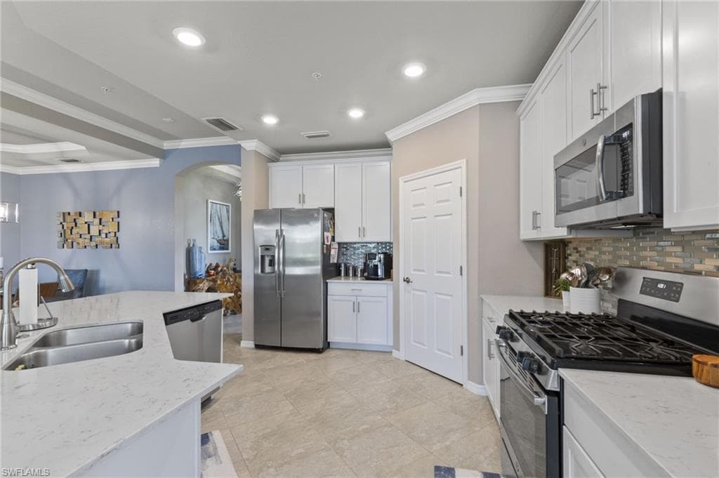 2149 Frangipani CIR 101 photo 7 of 26
