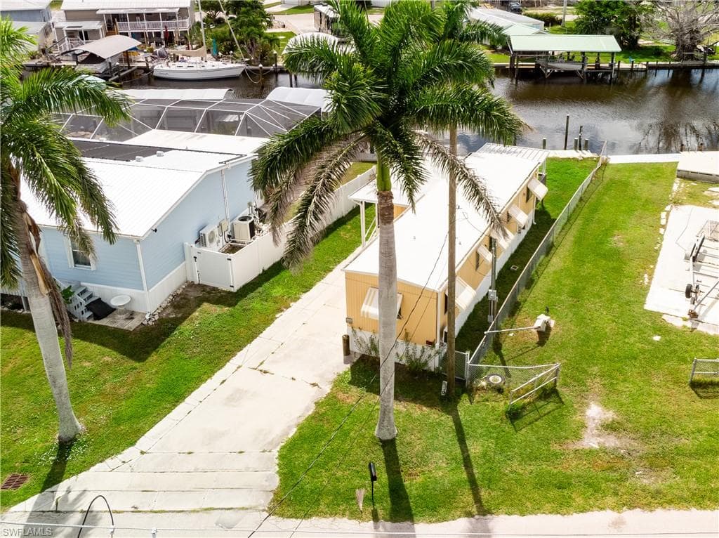 3851 Coconut DR photo 9 of 24