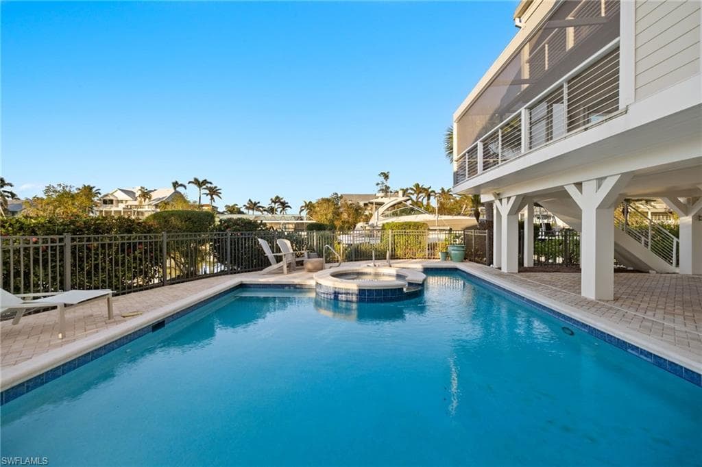 1290 Bay DR photo 32 of 44