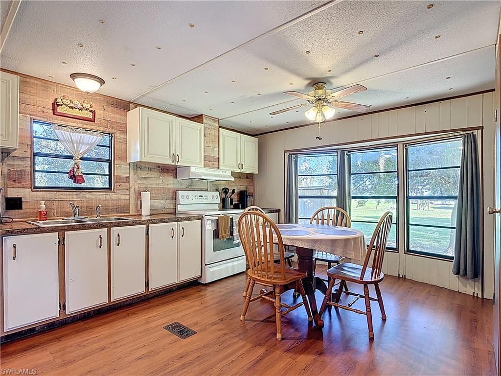 Second Residence - 4419 Loblolly Bay Road, LaBelle, FL 33935