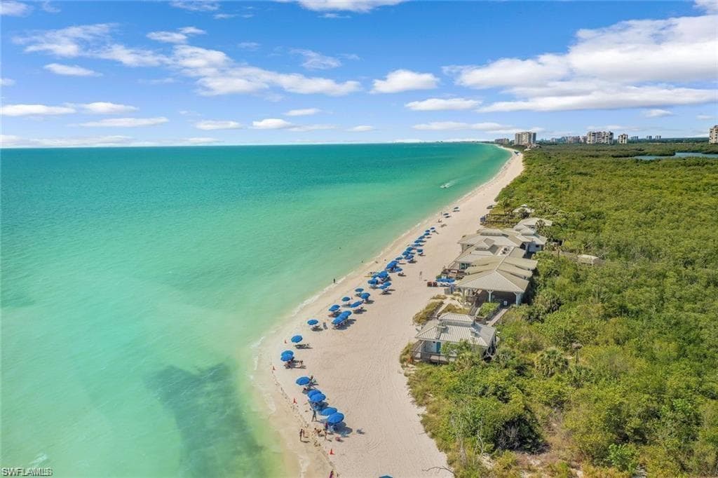 You have 2 Beach Clubs this aerial is of the south beach