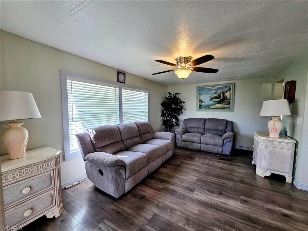 Solid flooring with 3/4" plywood base.